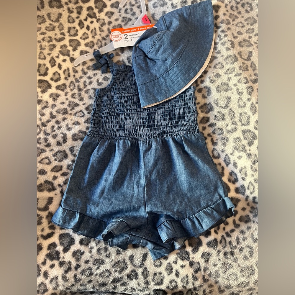 Wonder Nation Baby and Toddler Girls’ Romper with Bucket Hat 18 Months - Picture 2 of 3